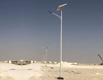 Économie d'énergie des lampadaires solaires 4M 12W